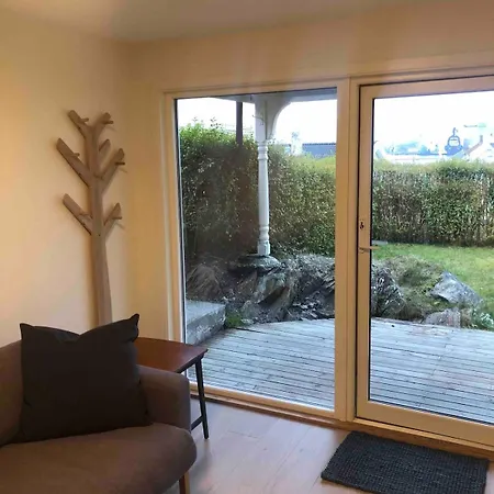 Cozy Apartment, Free Parking Apartment *